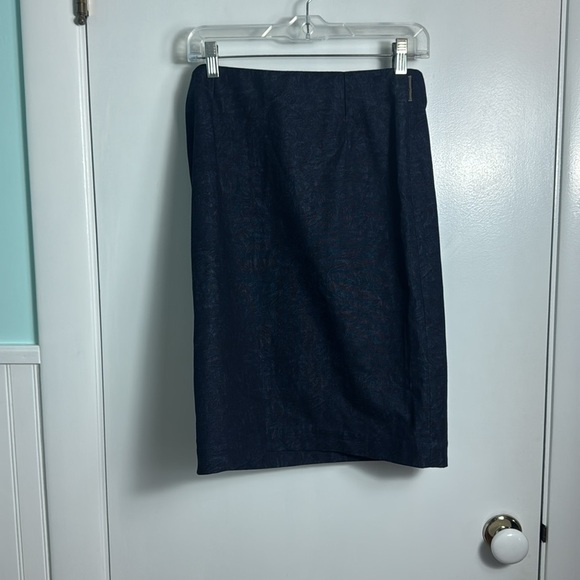 Vintage Valentino Wrap Pencil Floral Denim Skirt Size Small - Picture 2 of 13